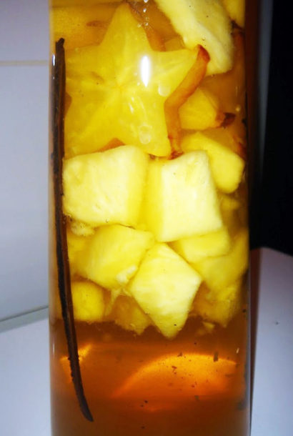 Rhum Ananas & Caramboles