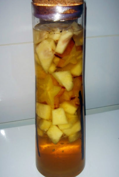 Rhum Ananas & Caramboles