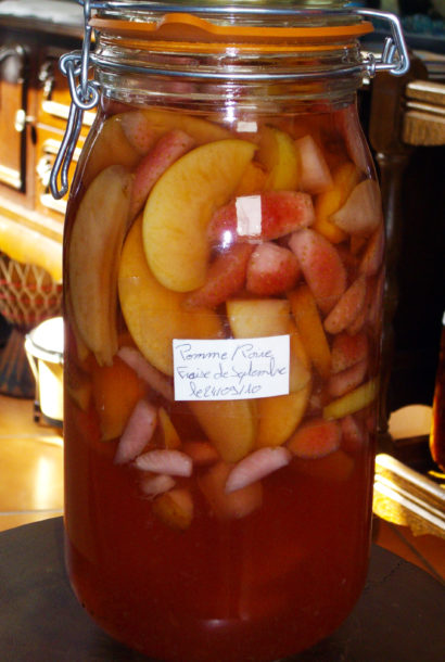 Rhum de Septembre (Poires, Pommes & Fraises)